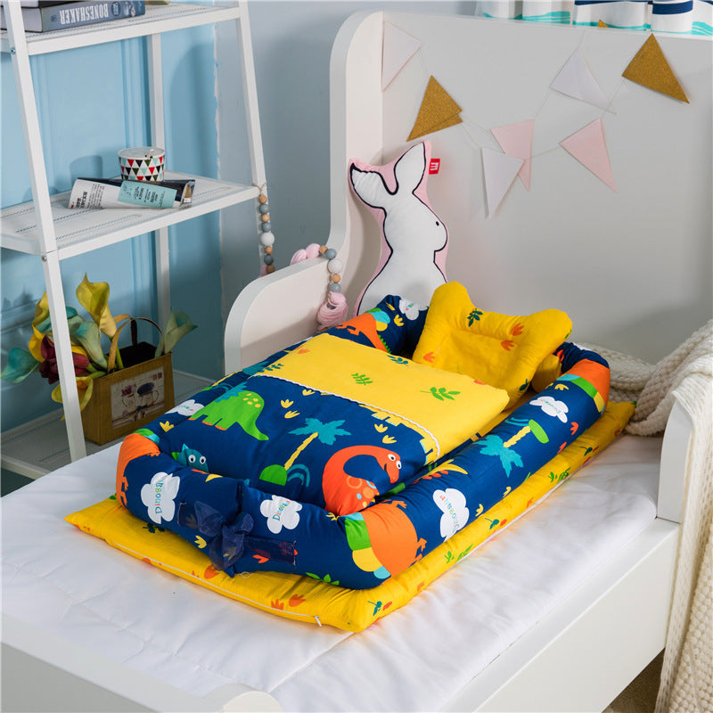 Portable Foldable Newborn Crib Bionic Travel Bed