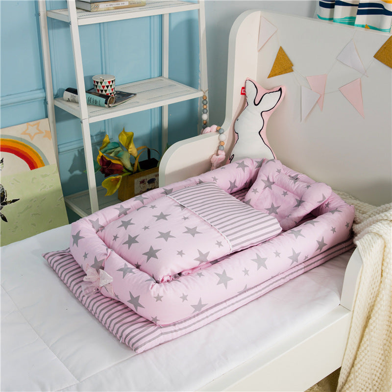 Portable Foldable Newborn Crib Bionic Travel Bed