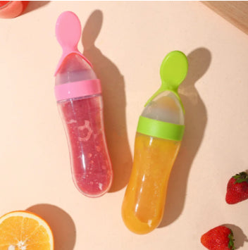 Silicone Baby Squeeze Rice Paste Feeding Bottle